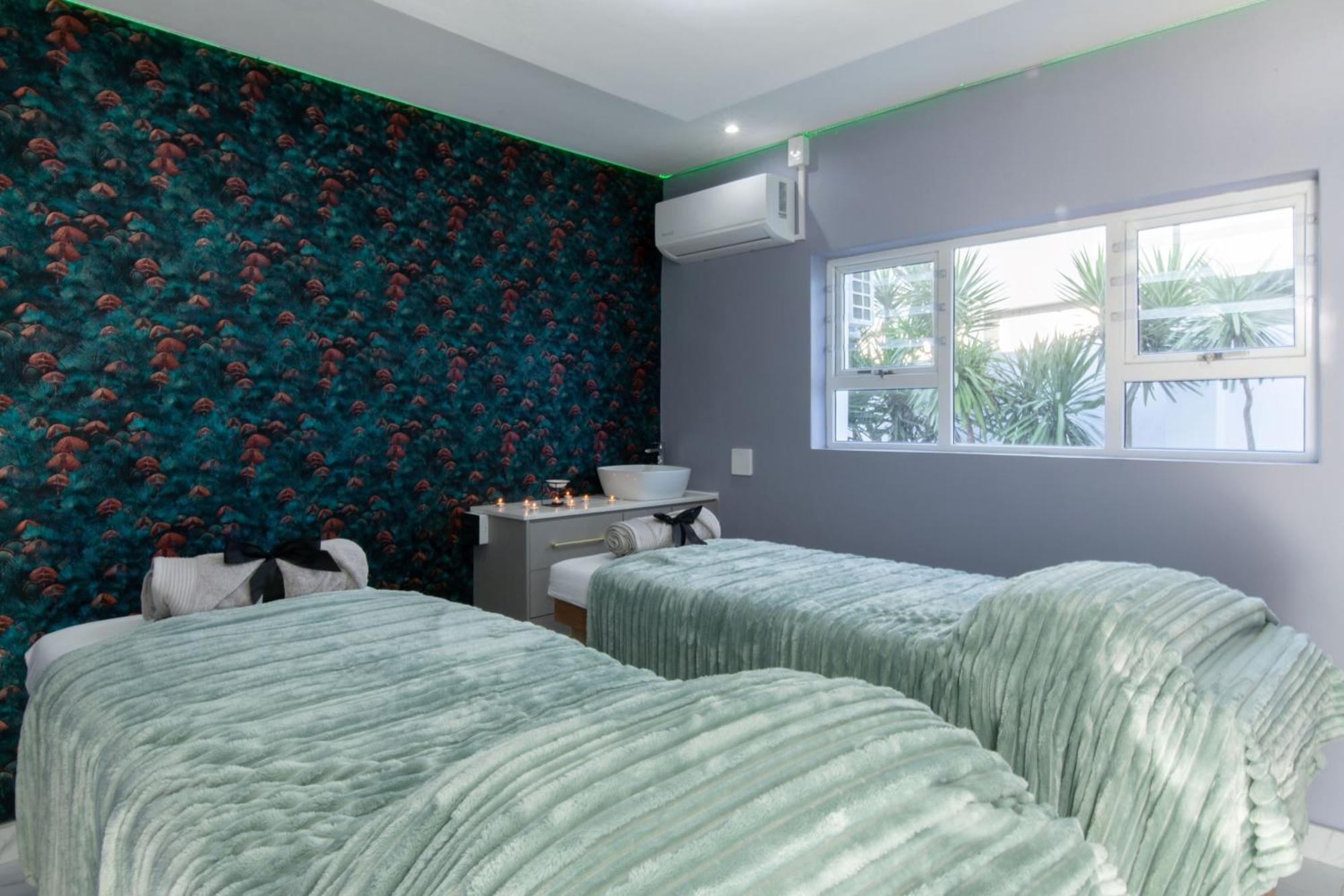 Dolphin Bay Boutique Hotel And Spa Port Elizabeth Luaran gambar
